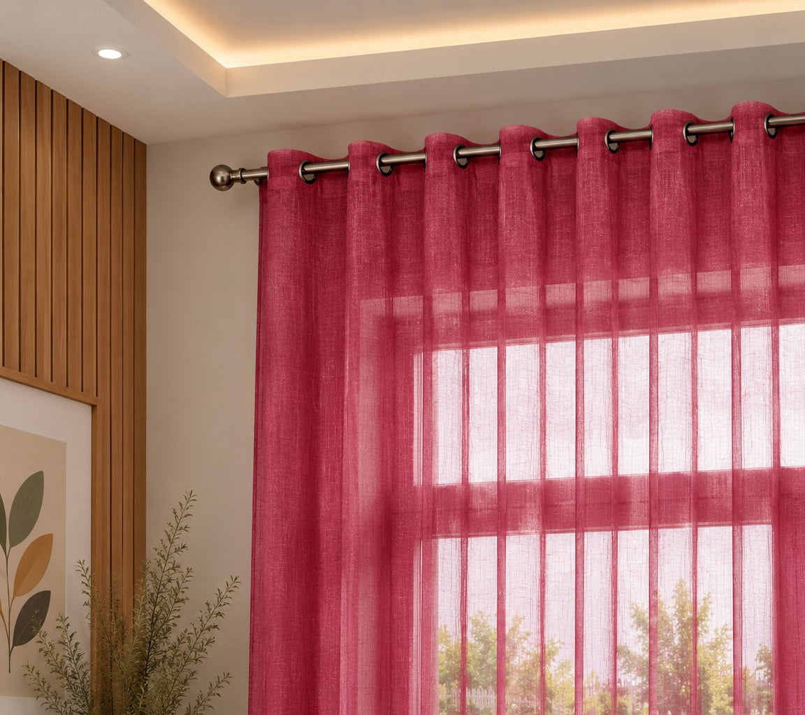 rideaux en voile rouge bordeaux
