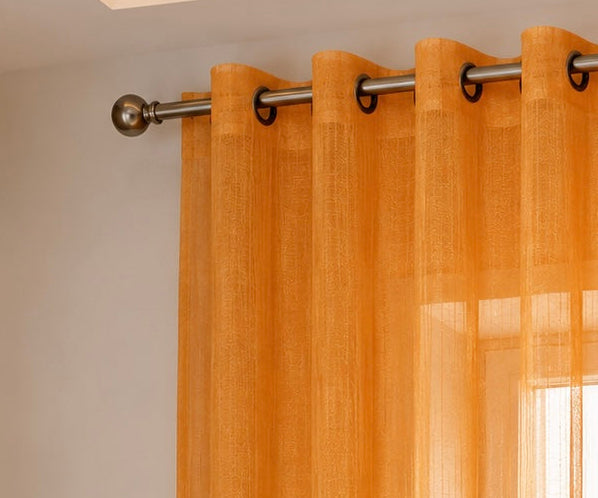 petit rideaux en voile orange