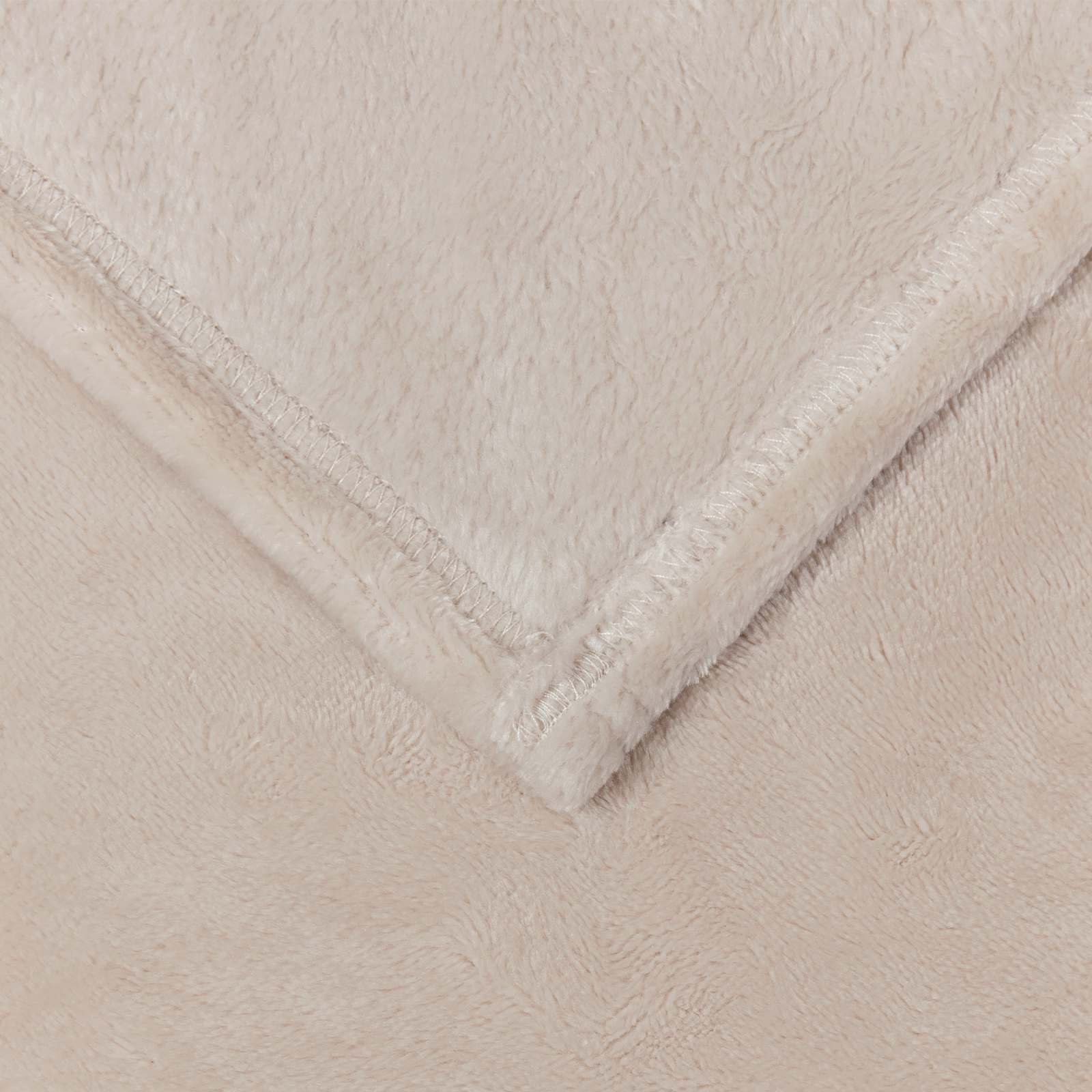plaid canapé beige